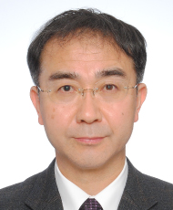 大類孝教授(科長)